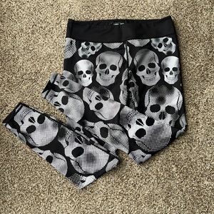 CVG Constantly Varied gear - black & white Skull Leggings RETIRED